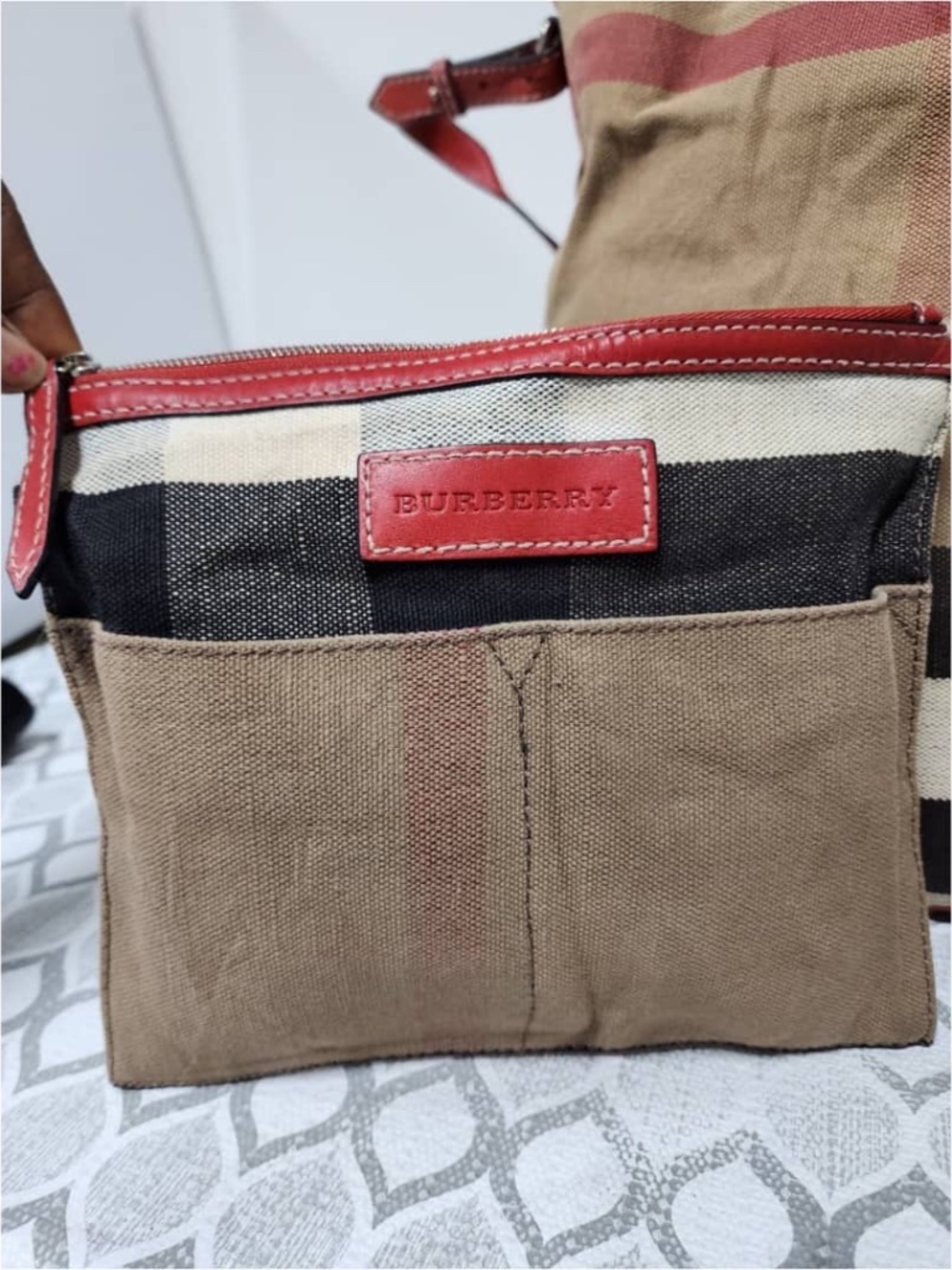 Authentic Burberry Exploded Check Ashby Medium Shoulder Bag Multicolor - Picture 6 of 14